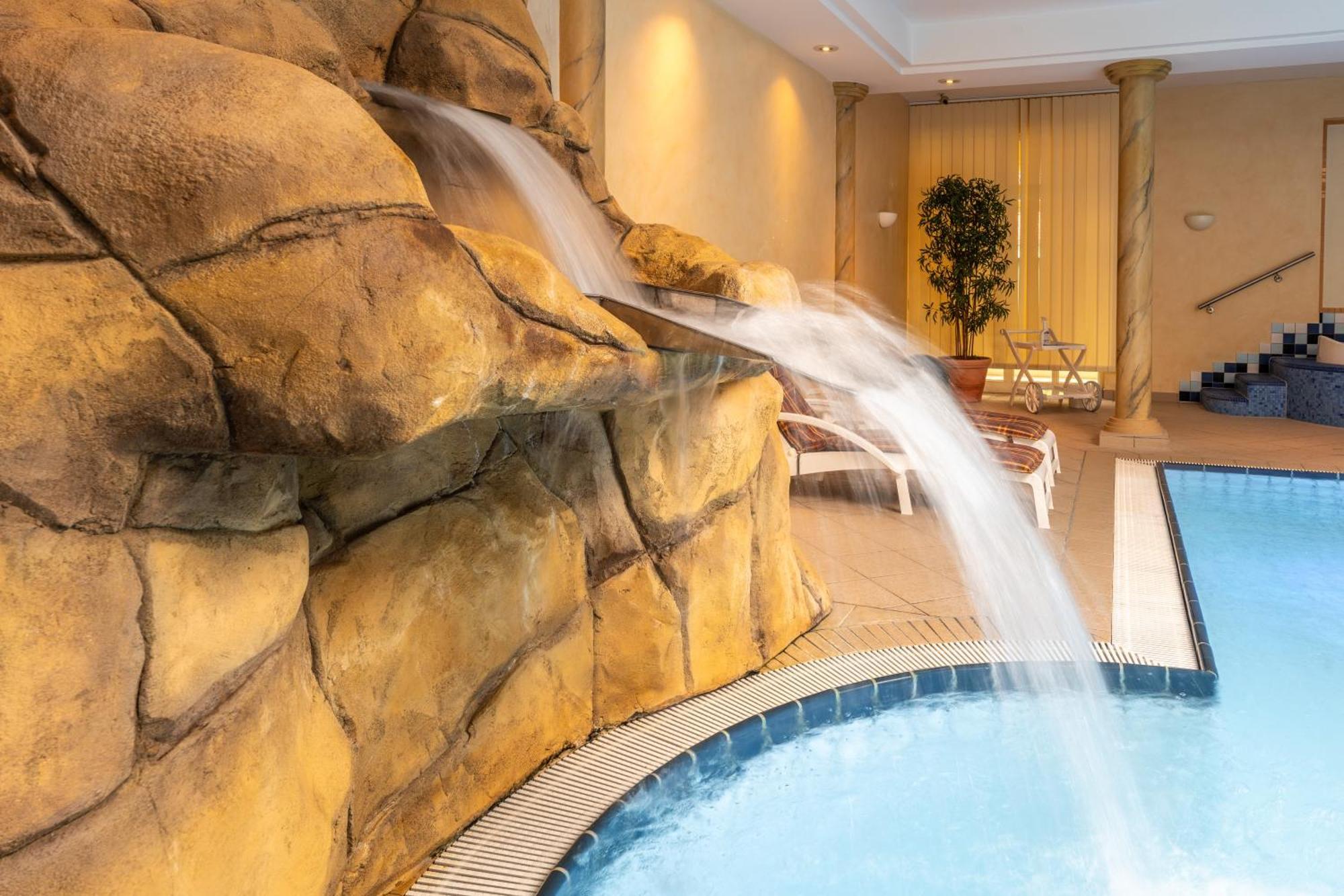 Romantik Hotel Boesehof 바트베더케사 외부 사진